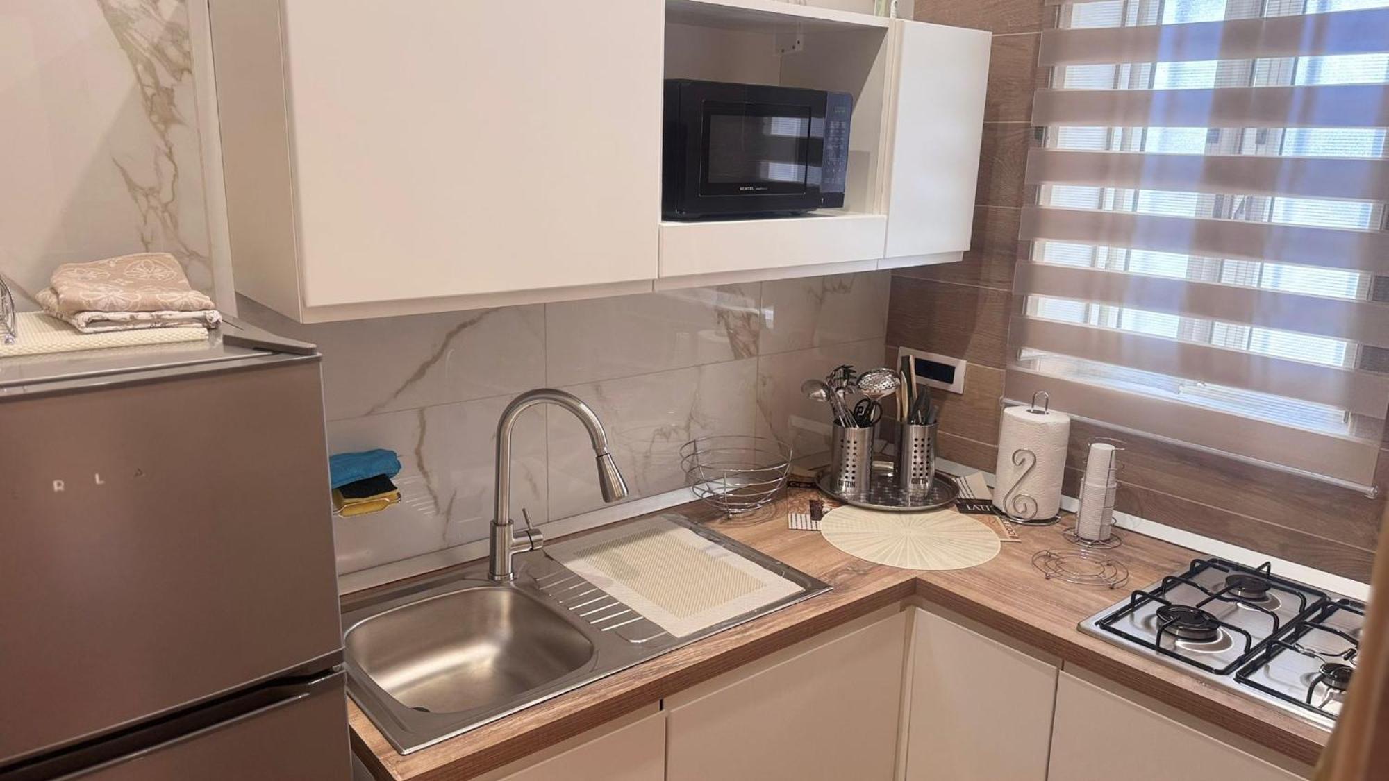 House Apartment *